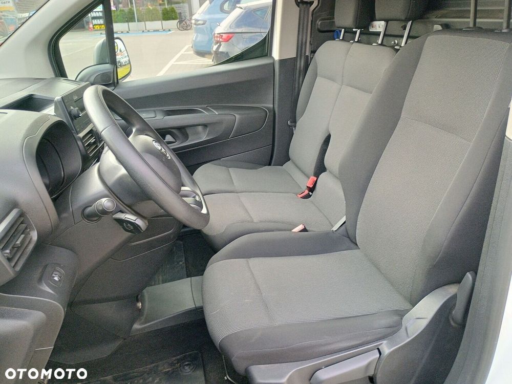 Toyota PROACE CITY - 16