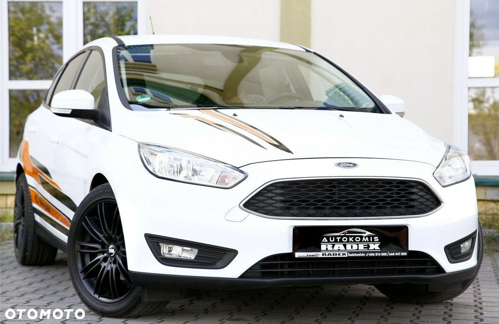 Ford Focus 1.0 EcoBoost Trend Edition - 19