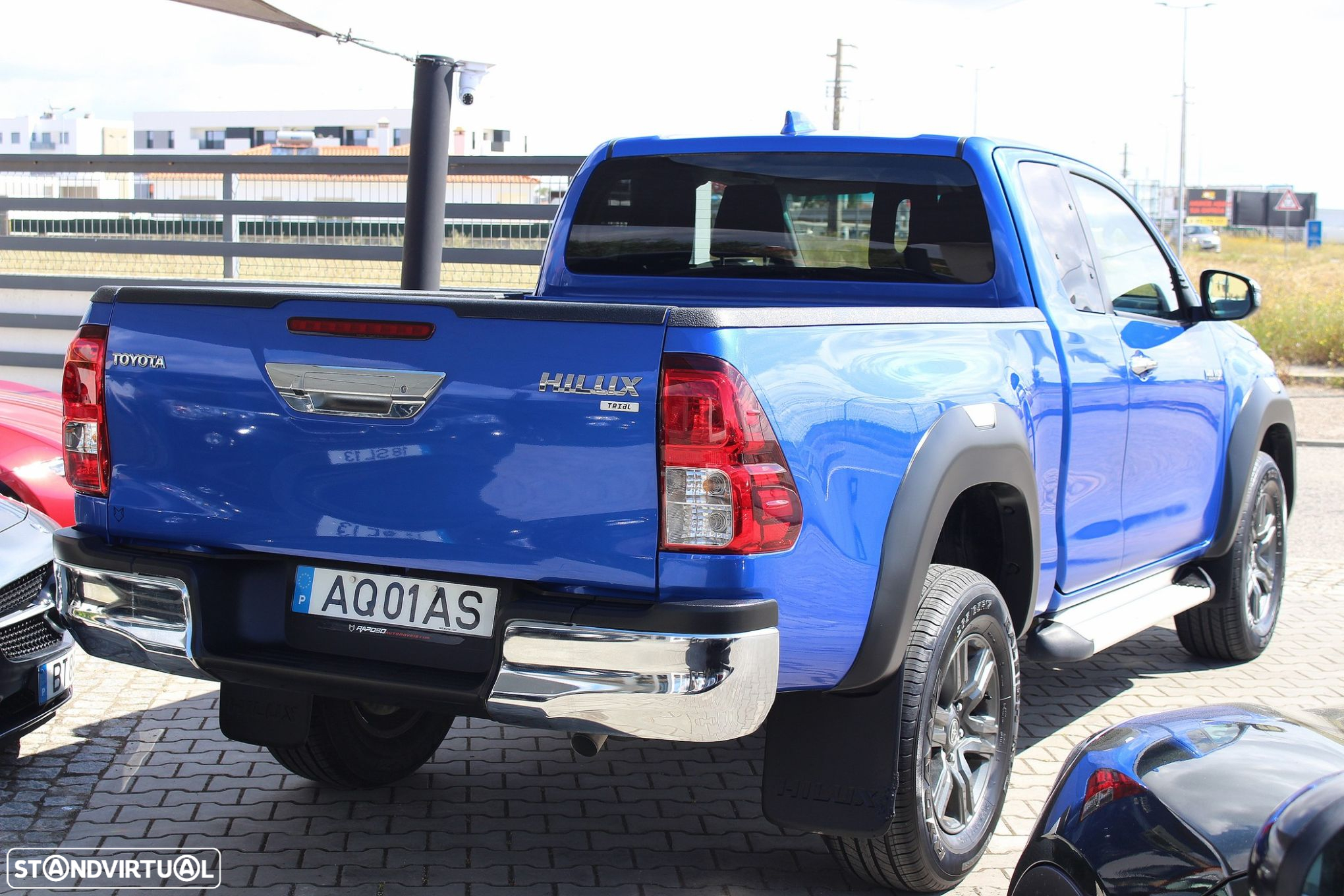 Toyota Hilux 2.4 D-4D 4WD Trial - 17