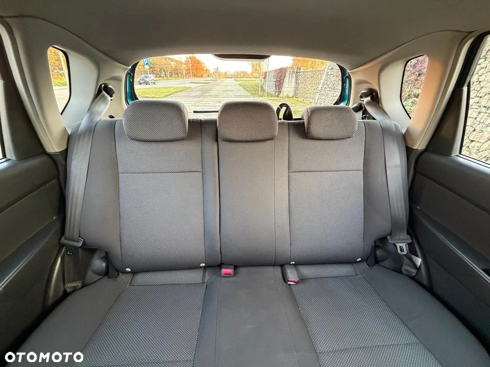 Chevrolet Aveo 1.2 16V Base - 28