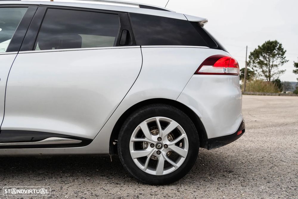 Renault Clio Sport Tourer 1.5 dCi Limited - 23