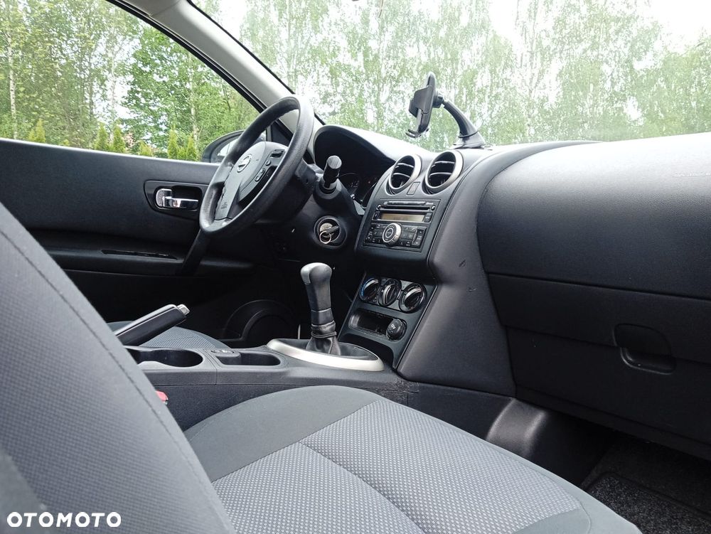 Nissan Qashqai 1.6 visia - 7