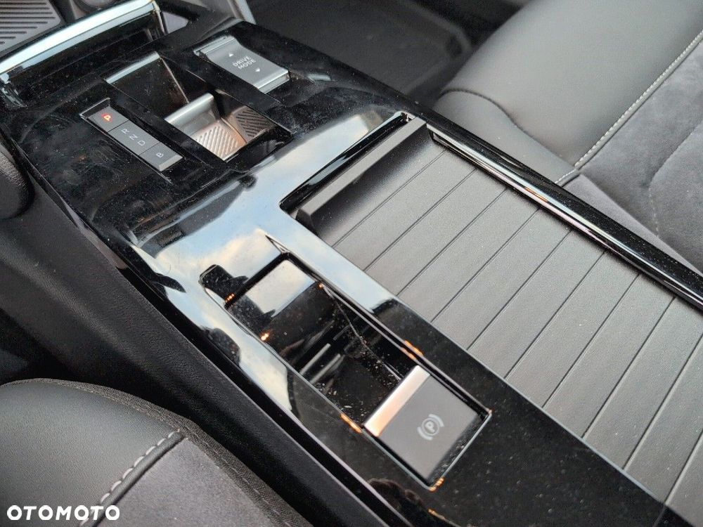 Citroën C4X e-C4 X EV136 50kWh Max - 14