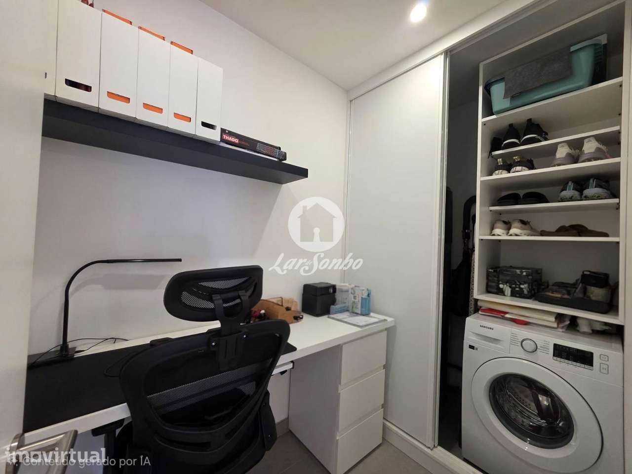 Apartamento T2+1 COMO NOVO com Garagem Fechada e Arrumos em Nine, V... - Grande imagem: 4/14
