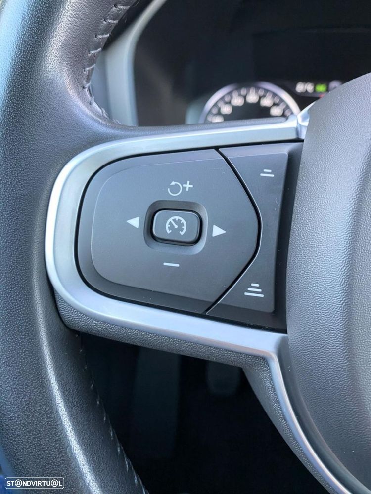 Volvo V60 2.0 D3 Momentum - 20