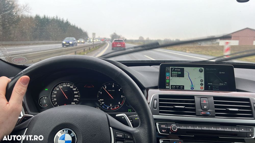 BMW Seria 3 320d Sport-Aut. Luxury Line - 5