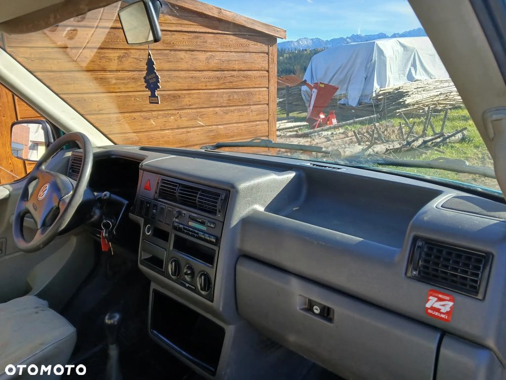 Volkswagen Transporter Standard - 2