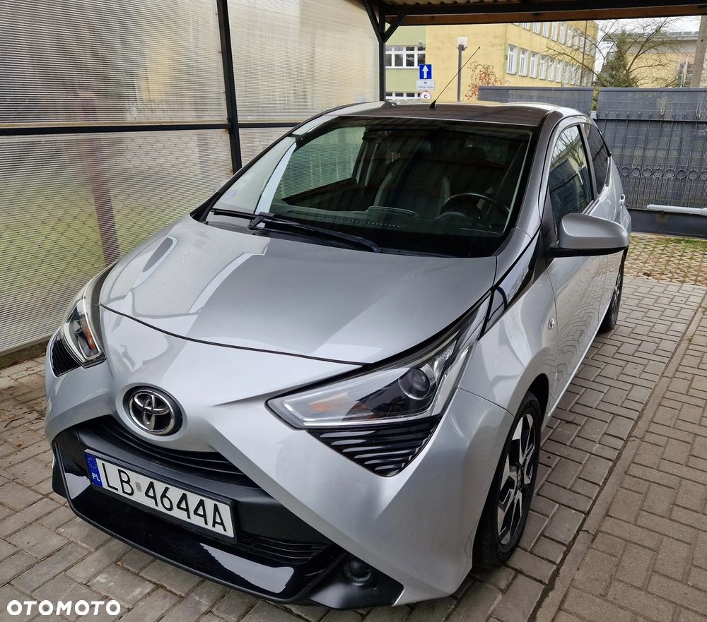 Toyota Aygo x-JBL - 1