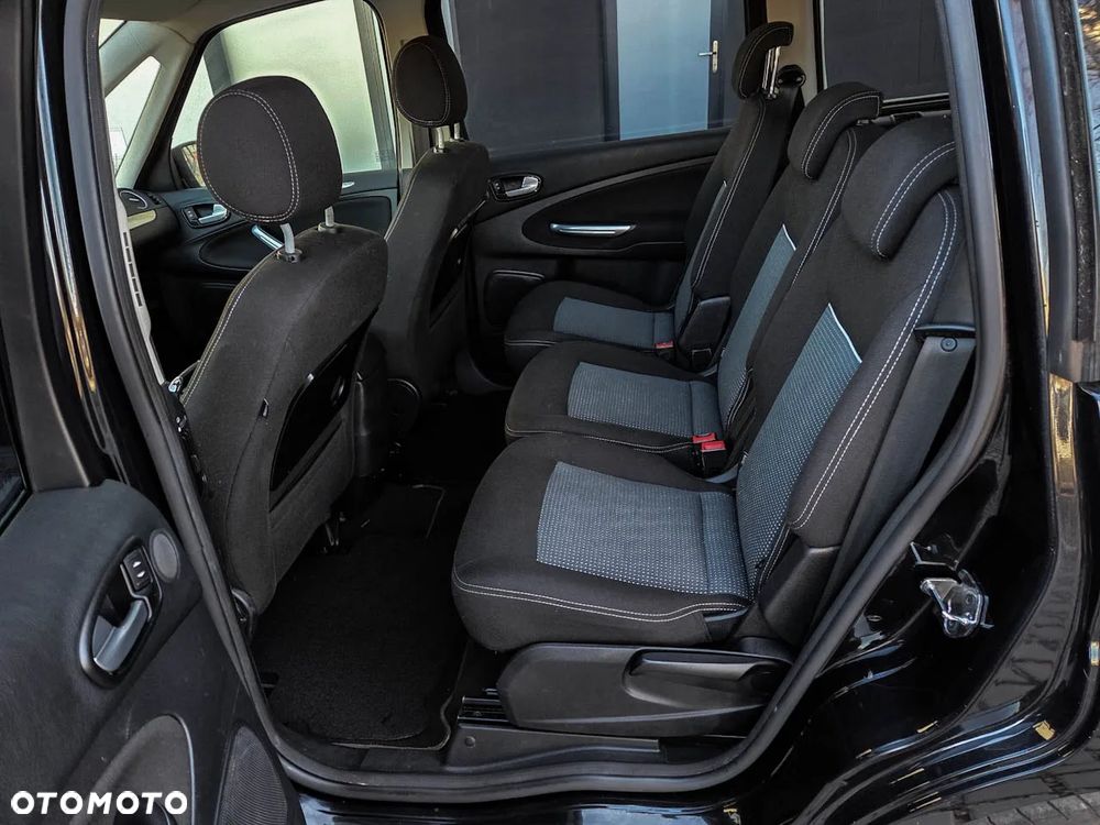 Ford Galaxy 2.0 TDCi Titanium - 8