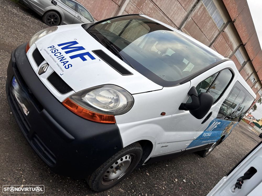 Renault Trafic de 2004 para peças - 2