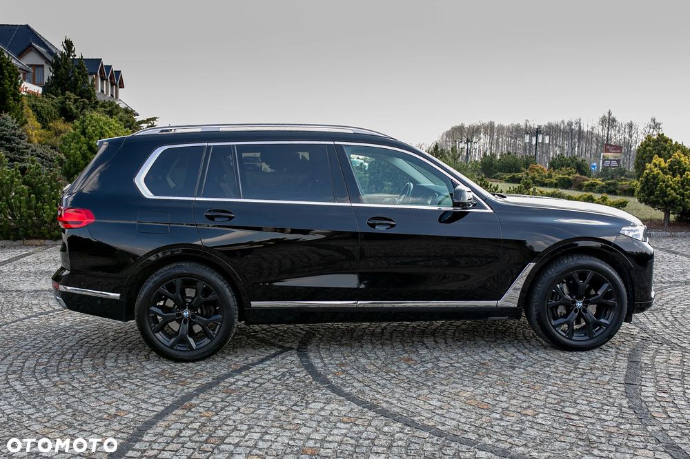 BMW X7 xDrive30d - 7