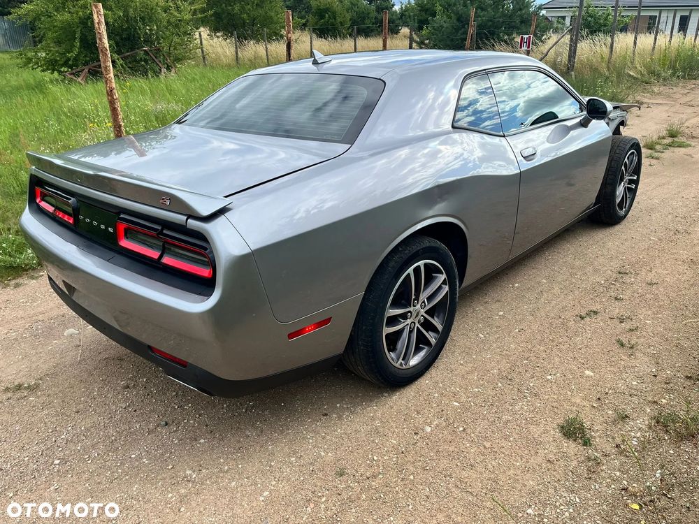 Dodge Challenger 3.6 GT AWD - 17