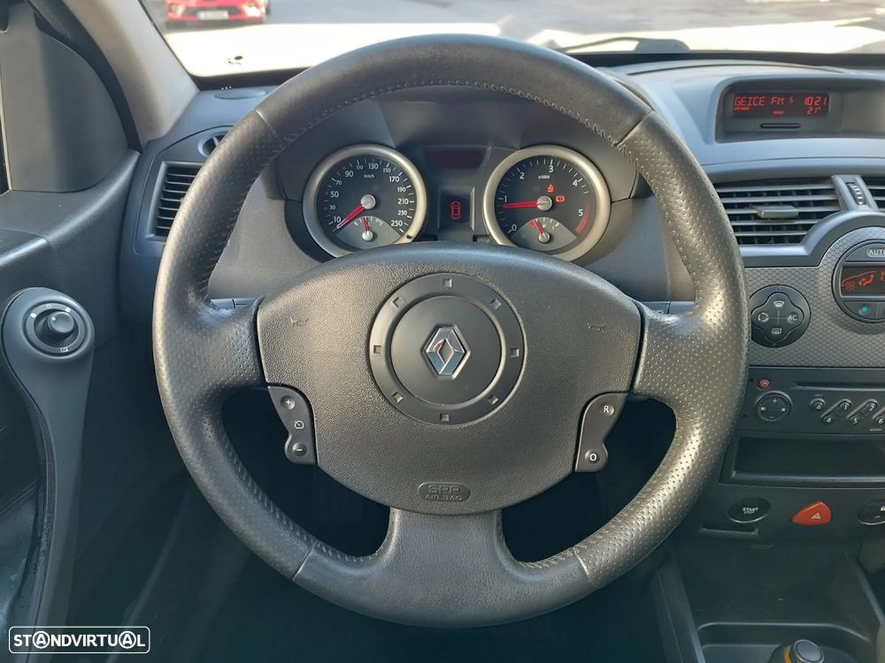 Renault Mégane Break 1.5 dCi Dynamique - 17