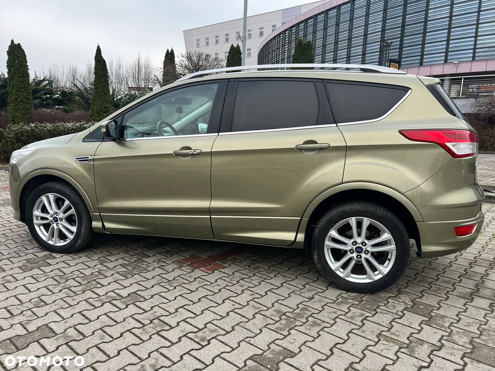 Ford Kuga 2.0 TDCi 4WD Titanium Plus - 4