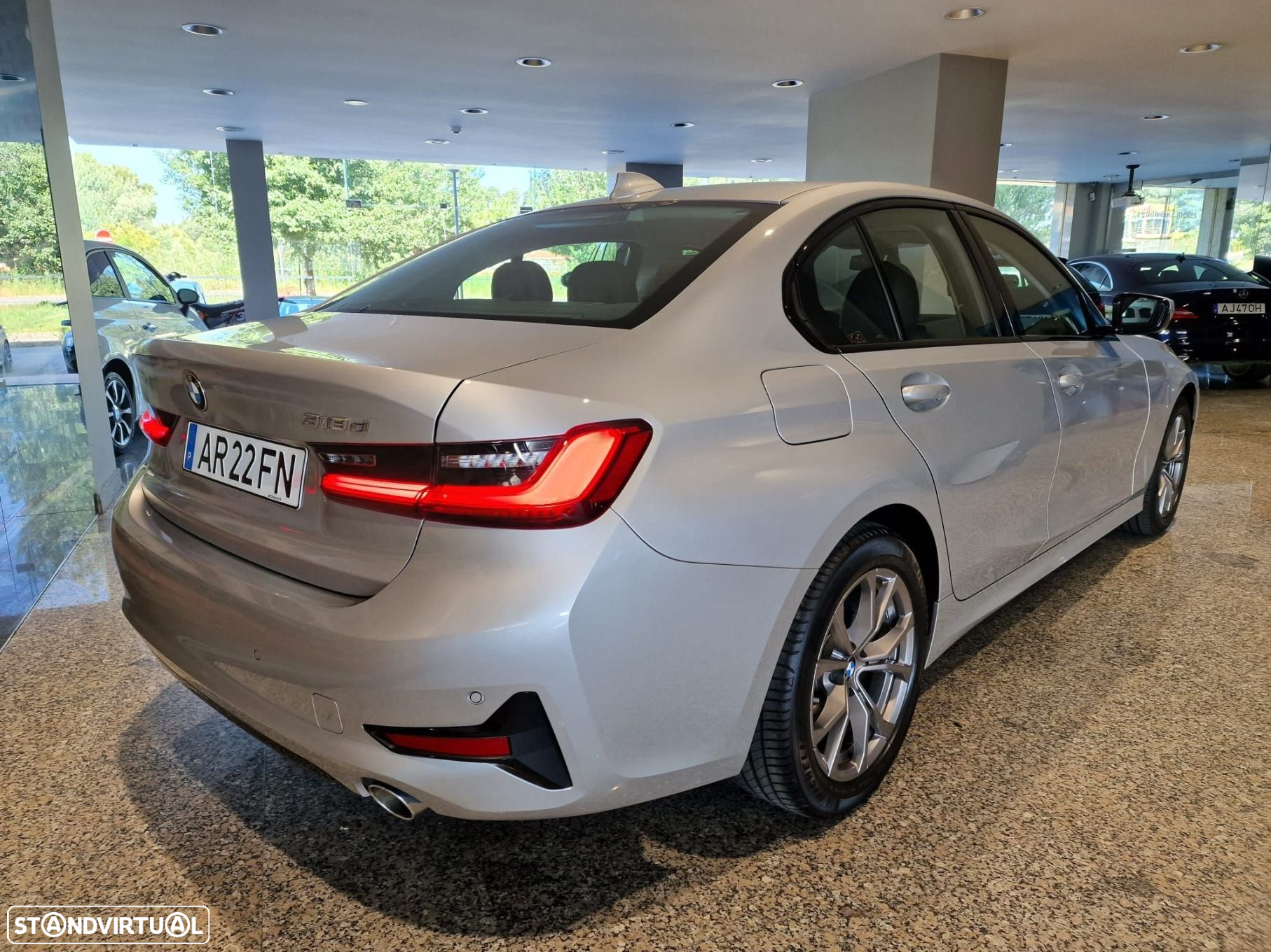 BMW 318 d Line Sport Auto - 9