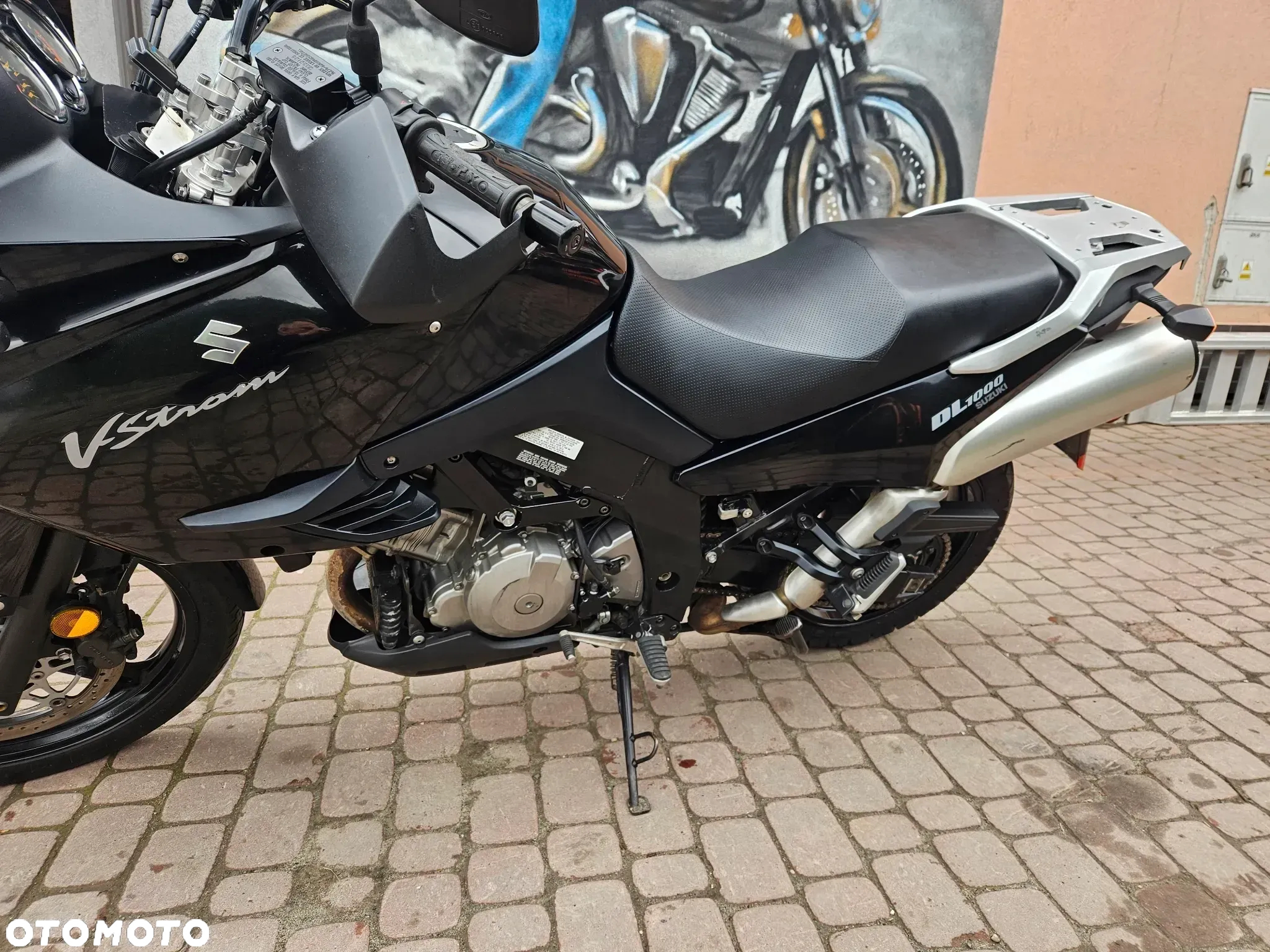 Suzuki DL - 17