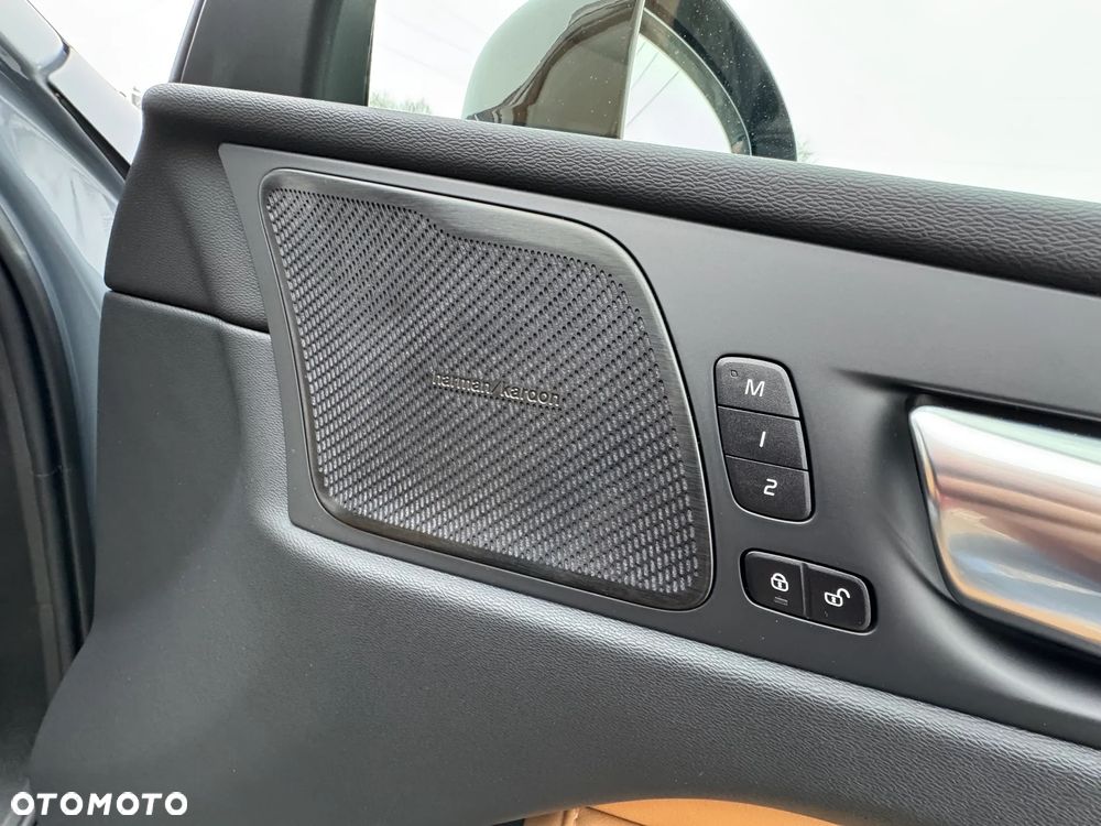 Volvo XC 60 B5 B Inscription - 23