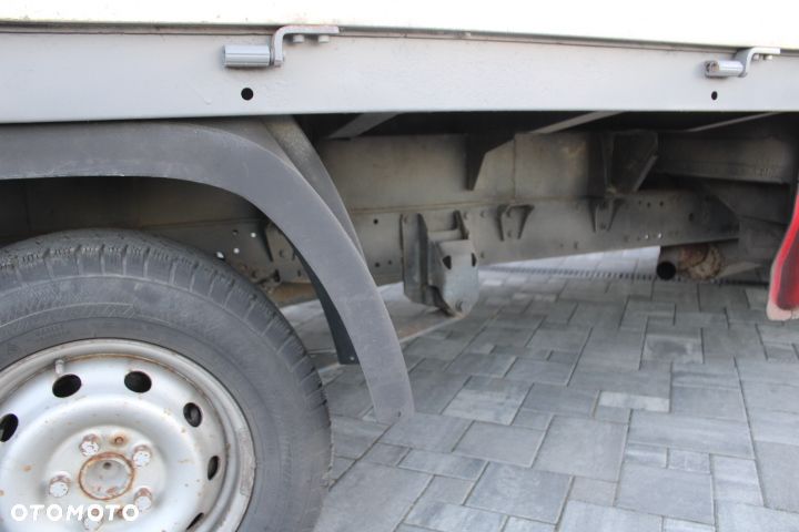 Iveco DAILY_BEZAWARYJNE_ZDROWE_BRYGADÓWKA_7-OSOBOWE DOKA DUBEL KABINA+ SKRZYNIA ŁADUNKOWA HAK_ZAREJESTROWANE_ - 20