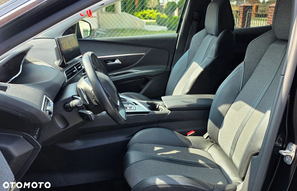 Peugeot 3008 1.5 BlueHDi Allure S&S EAT8 - 15