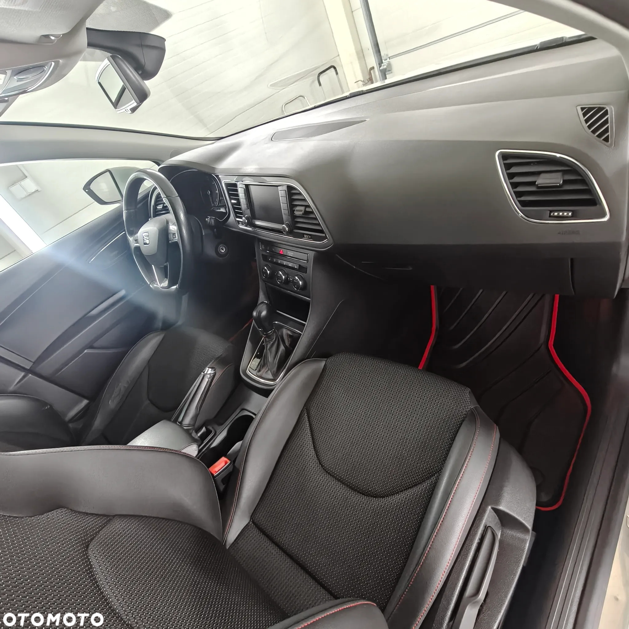 Seat Leon 2.0 TDI DPF Start&Stop DSG FR - 15
