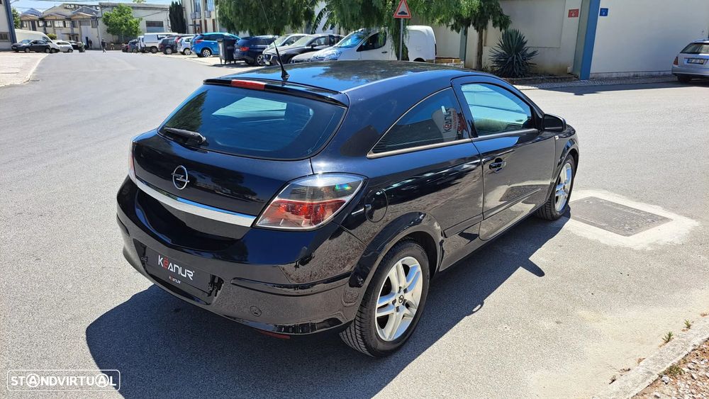 Opel Astra GTC 1.7 CDTI Sport - 4