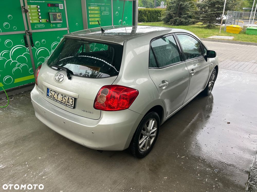 Toyota Auris 1.6 VVT-i Luna MM - 4
