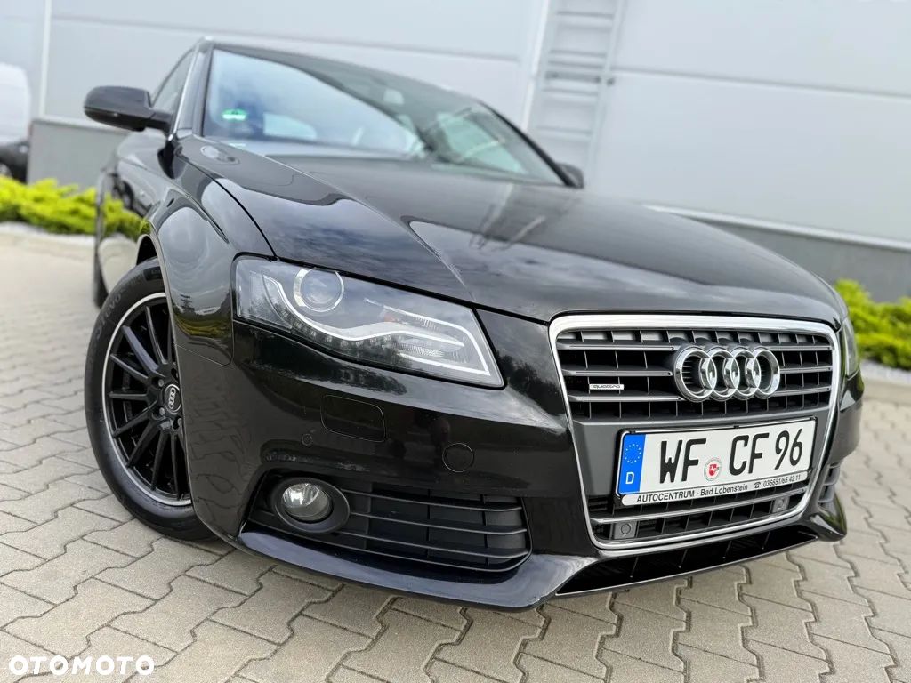 Audi A4 Avant 2.0 TDI DPF quattro S line Sportpaket (plus) - 1