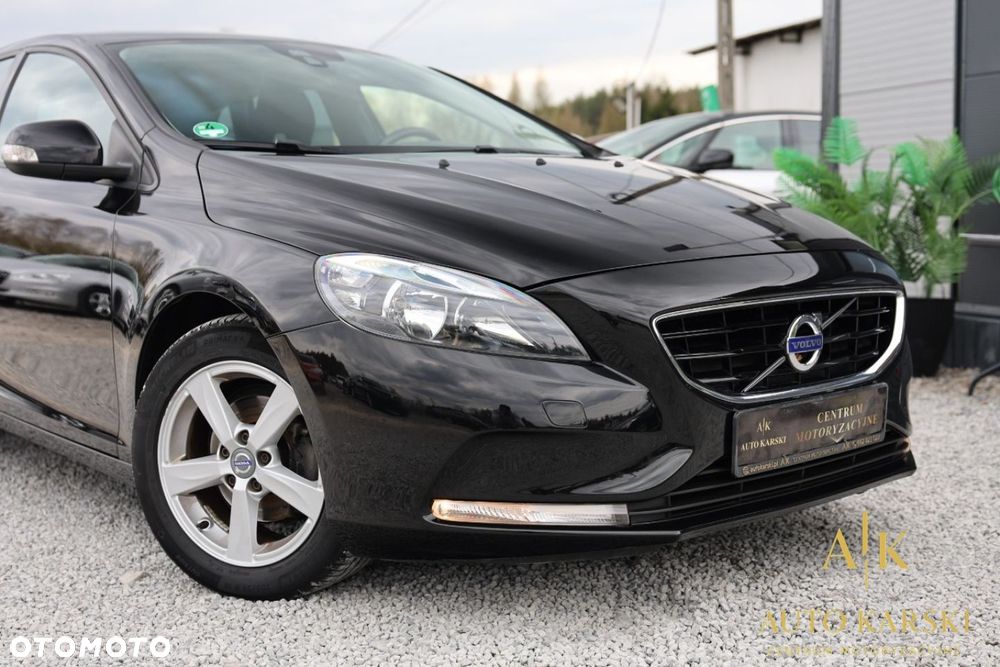 Volvo V40 - 9