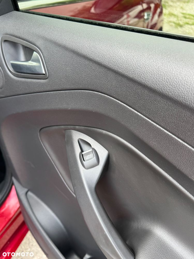 Ford Kuga 2.0 TDCi 4WD Titanium Plus - 34