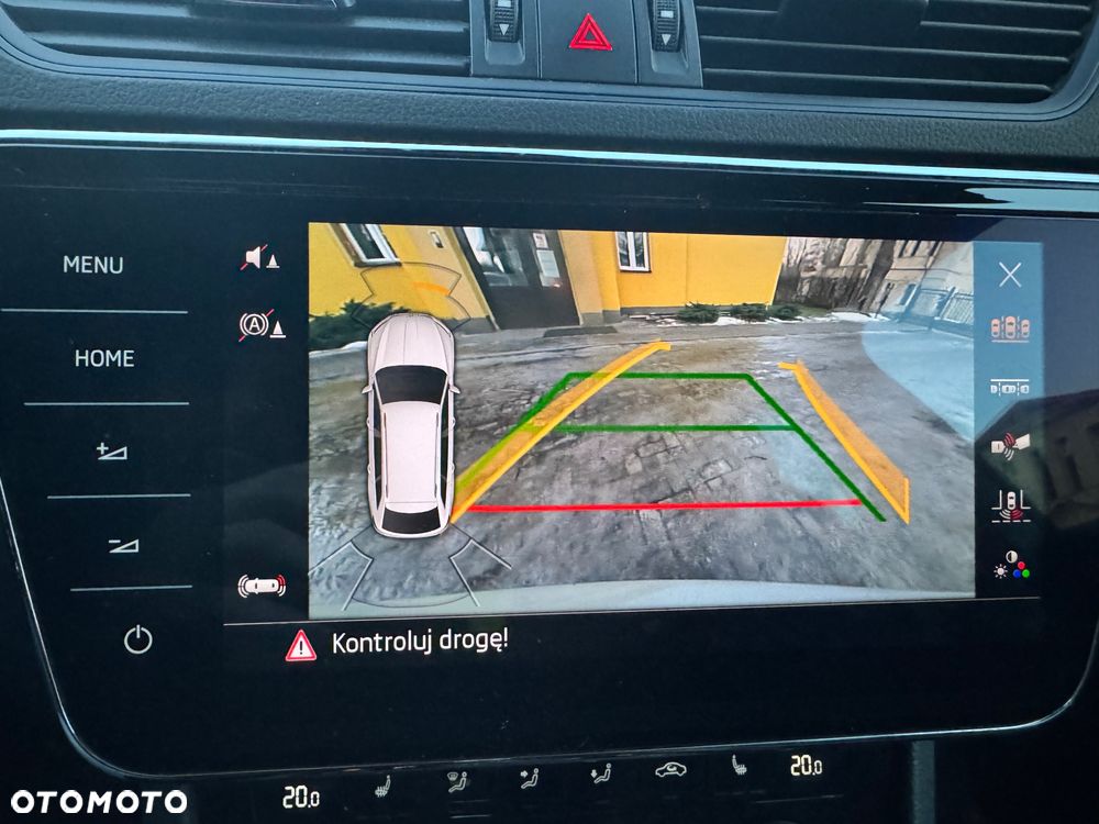 Skoda Superb 2.0 TDI DSG Sportline - 36