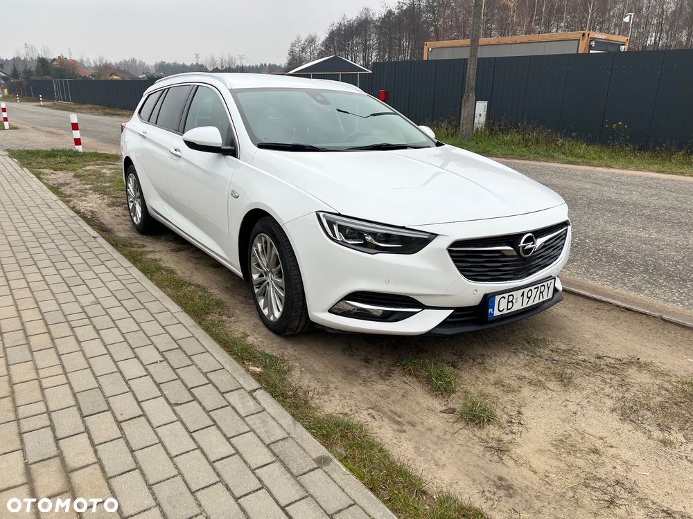 Opel Insignia ver-2-0-biturbo-d-4x4-automatik-exclusive - 1