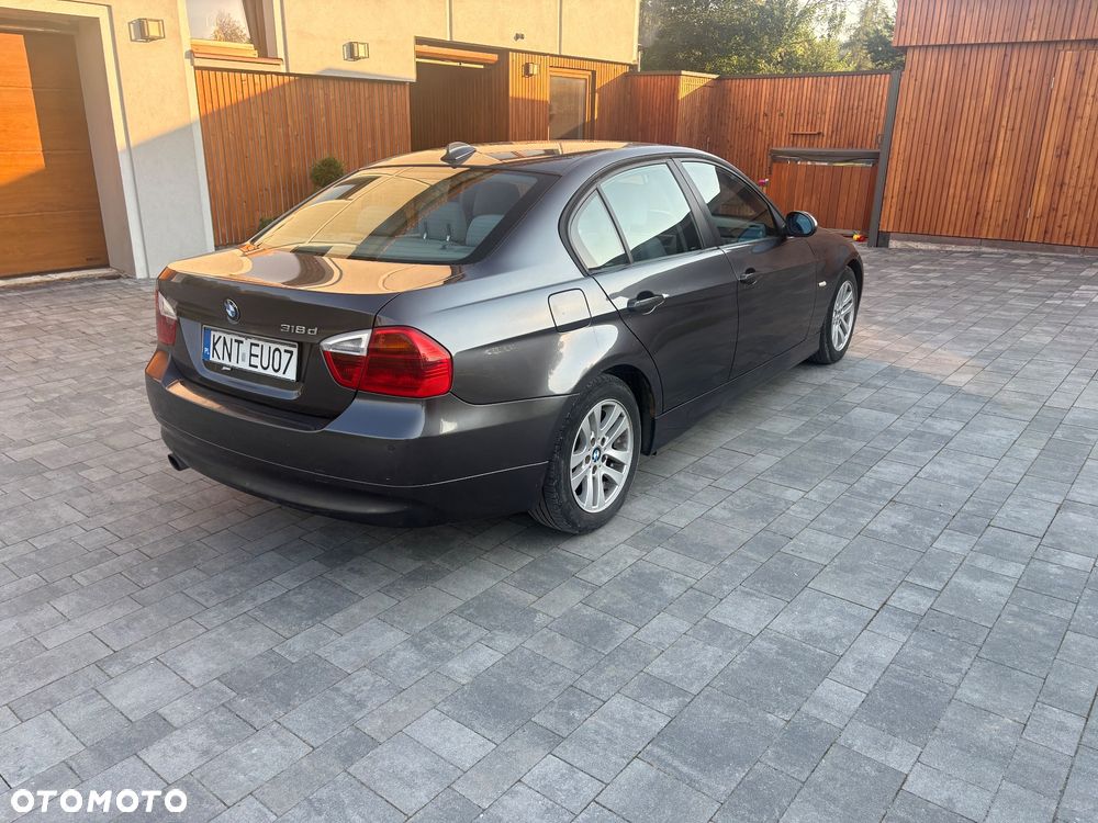 BMW Seria 3 318d - 7