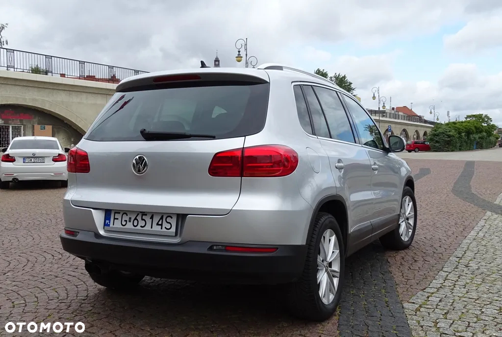 Volkswagen Tiguan 2.0 TDI SCR BlueMotion Technology Sport & Style - 10