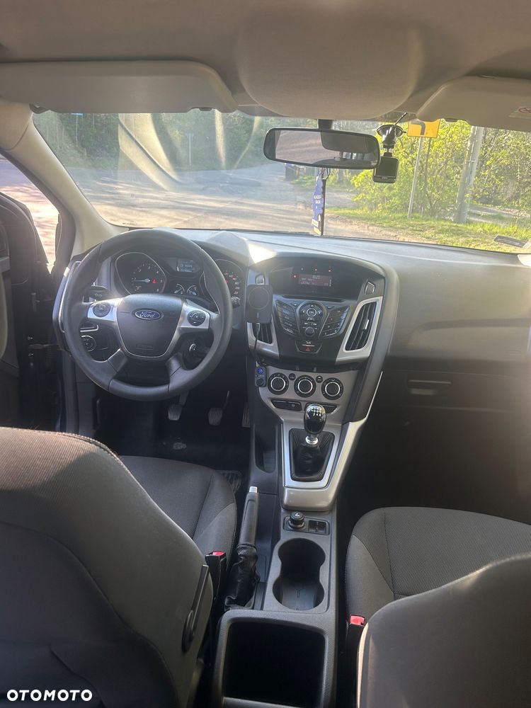 Ford Focus 1.6 TDCi DPF Start-Stopp-System Trend - 13