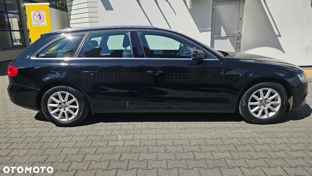 Audi A4 ver-avant-2-0-tdi-e-dpf-ambiente - 14