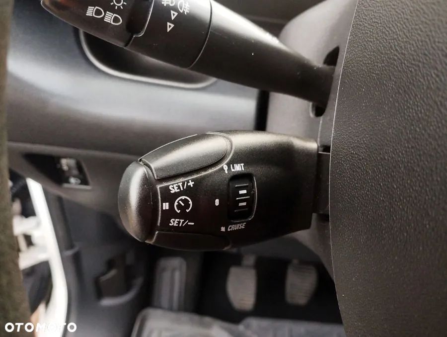 Citroën C3 Picasso VTi 120 Color Selektion - 11