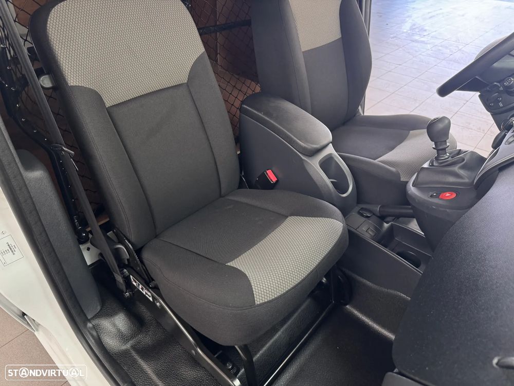 Renault Kangoo 1.5 dci 2L - 20