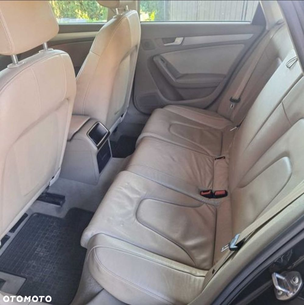 Audi A4 2.0 TDI - 7