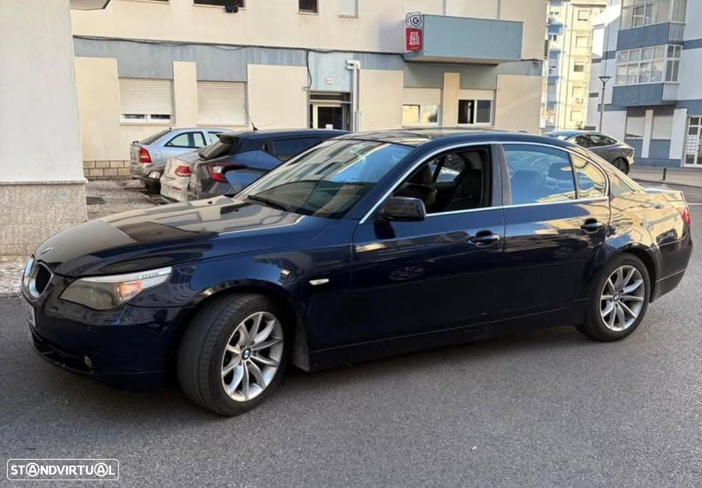 BMW 525