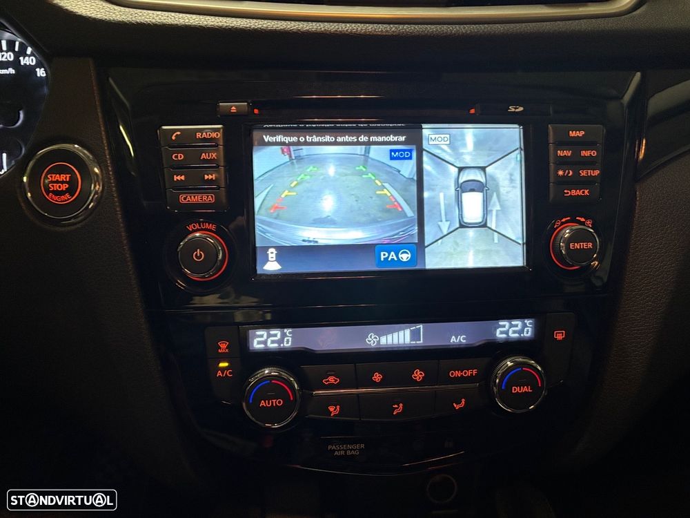 Nissan Qashqai 1.5 dCi Tekna Premium - 8