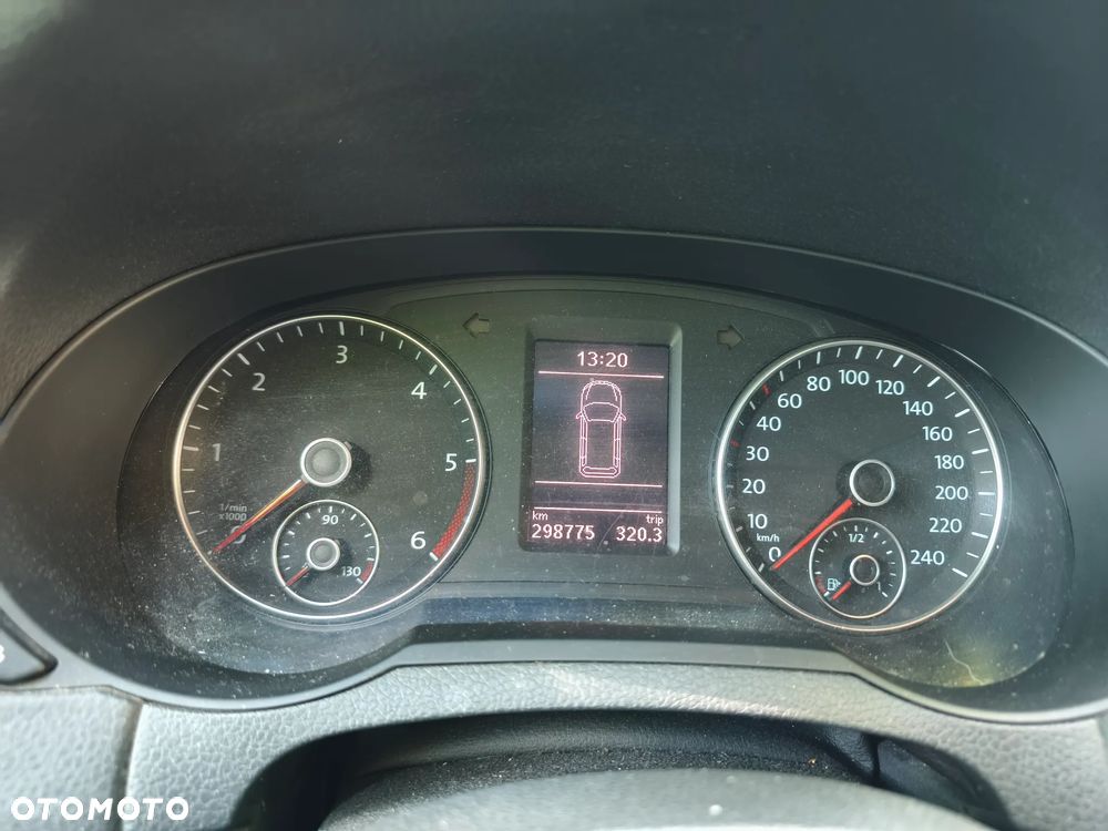 Volkswagen Sharan 2.0 TDI Trendline DSG - 13