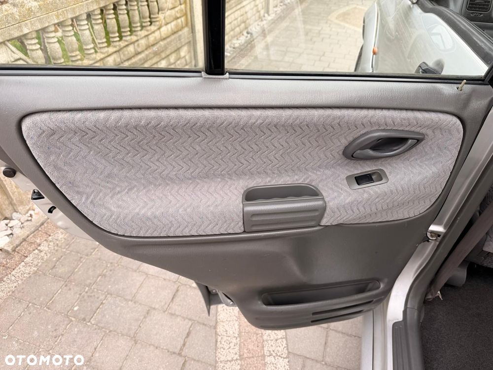 Suzuki Grand Vitara 2.0 TD Limited - 12