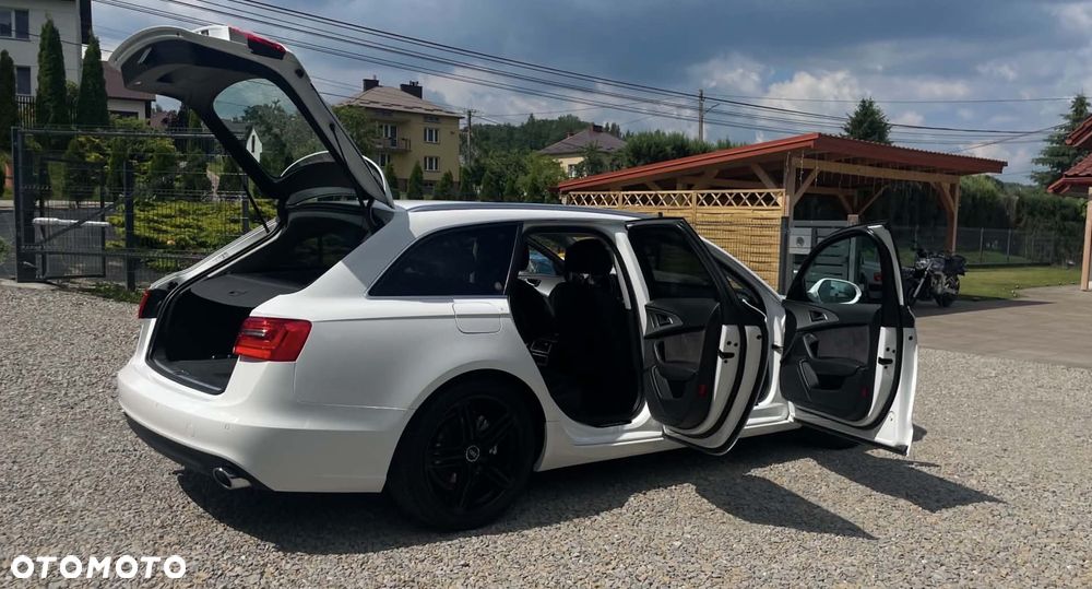 Audi A6 Avant - 16
