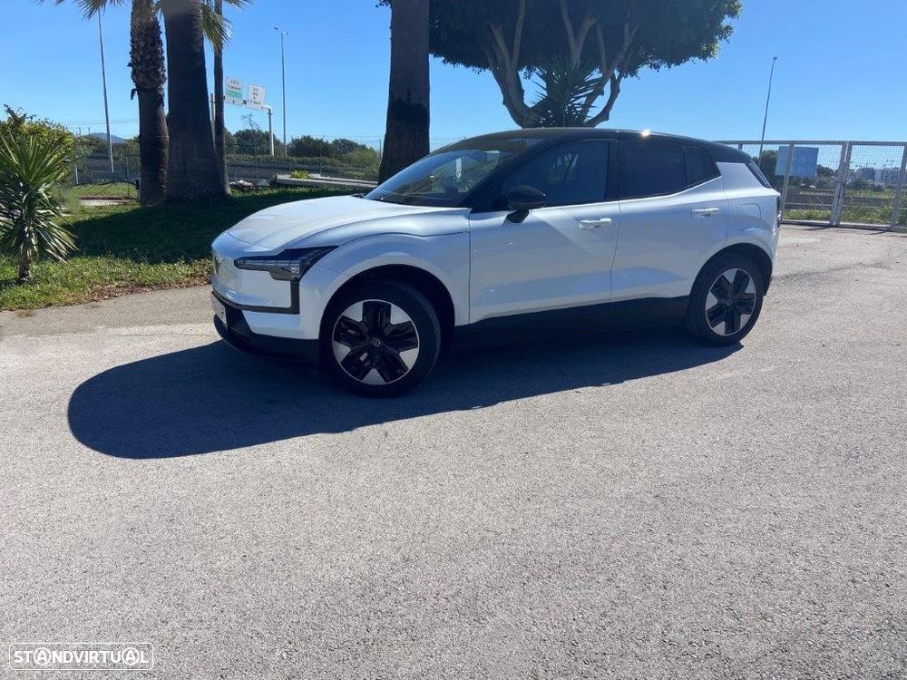 Volvo EX30 51 kWh Single Motor Plus - 21