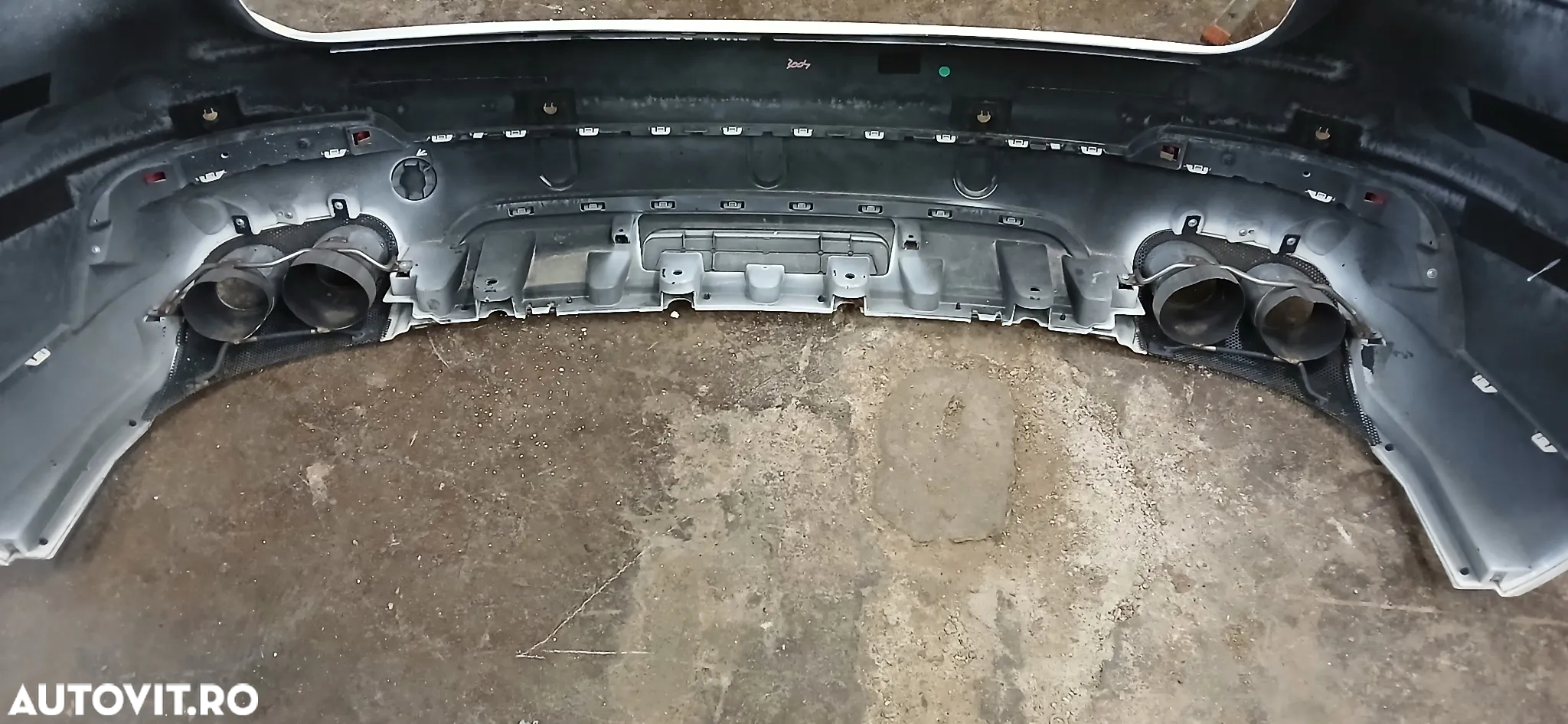 Bara spate  completa Maserati Levante 2016 - 6
