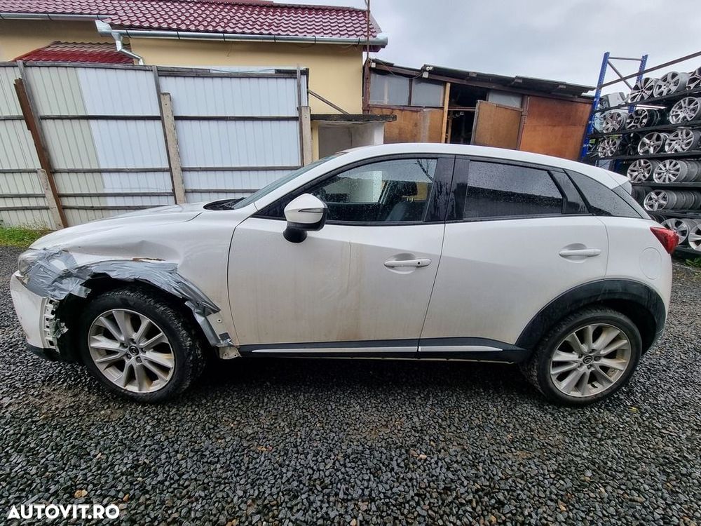 Oglinda stanga Mazda CX - 3 2015 - 2018 4 Usi Alb (1276) Rabatabile RABATABILA - 2
