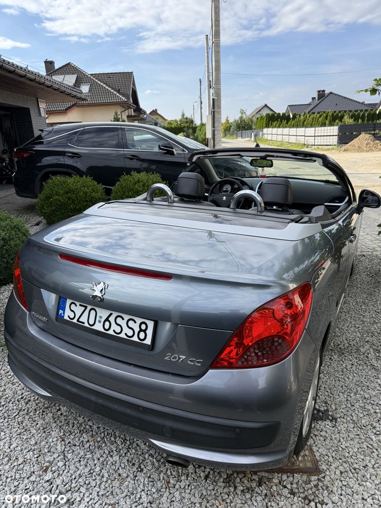 Peugeot 207 CC - 14