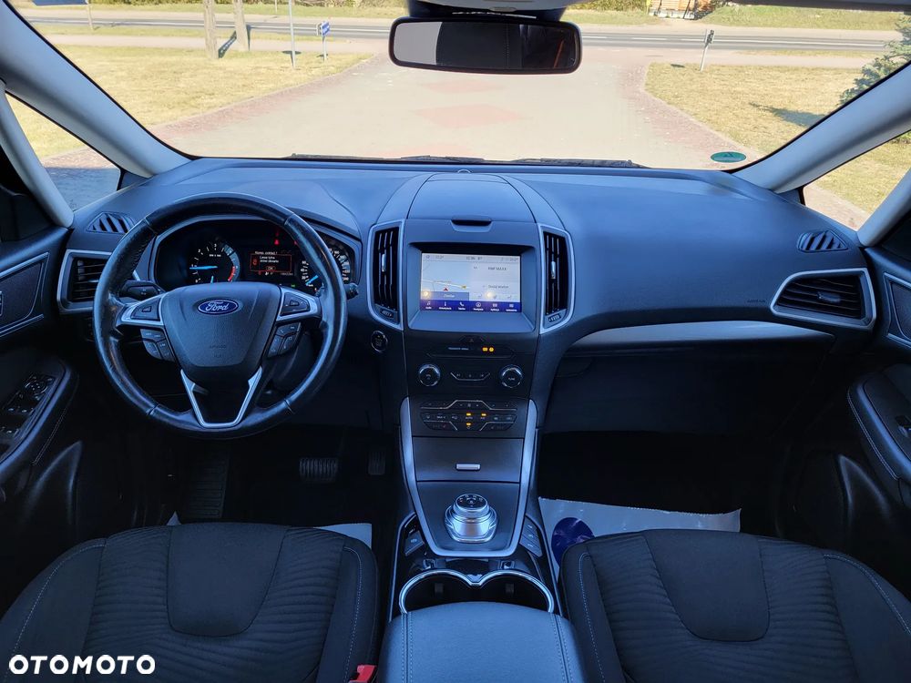 Ford S-Max 2.0 EcoBlue Titanium - 18