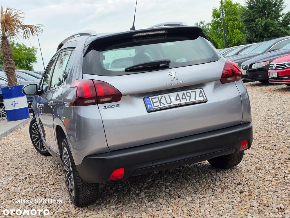 Peugeot 2008 1.2 Pure Tech Active S&S EAT6 - 13
