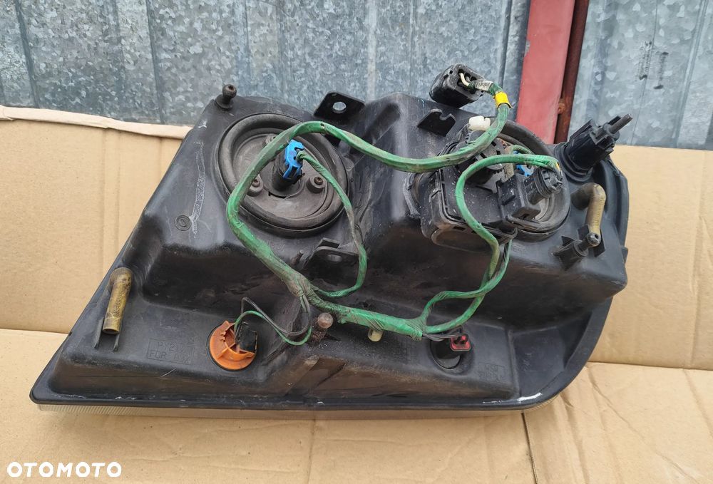Reflektor prawy Lampa prawa Jeep Grand Cherokee WJ 1999- Czarna - 4